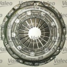 Купити 821085 Valeo Комплект зчеплення Terrano 2.7 TDi 4WD