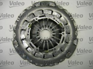 Купити 826655 Valeo Комплект зчеплення Mercedes 211 (E 200 CDI, E 200 Kompressor, E 220 CDI)