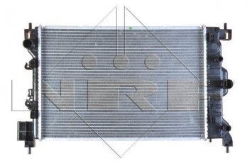 Радиатор охлаждения двигателя 58496 NRF фото 2