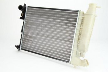 Радиатор охлаждения двигателя D7P025TT THERMOTEC фото 1