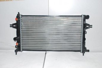 Купити D7X032TT THERMOTEC Радіатор охолодження двигуна Астра H (1.2, 1.4, 1.6, 1.8)