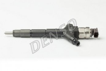 Купить DCRI301050 DENSO Форсунки топливные Navara (2.5 D, 2.5 dCi, 2.5 dCi 4WD)