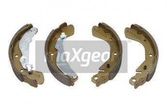 Купить 19-1074 Maxgear Тормозные колодки задние Спарк М300 (1.0, 1.2) 