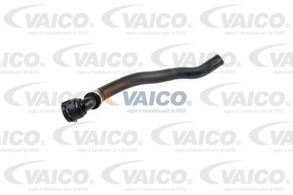 Купити V20-1475 VAICO Патрубок радіатора БМВ Е81 (1.6, 2.0)