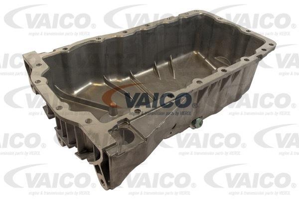 Купить V10-0876 VAICO Картер двигателя Golf 4 (1.8, 1.8 4motion)