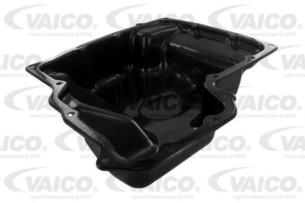 Купити V25-0652 VAICO Картер двигуна