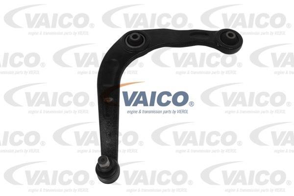 Купити V42-0031 VAICO Важіль підвіски Пежо 207 (1.4, 1.6)
