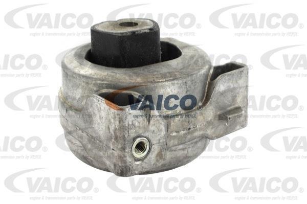 Купить V30-0032 VAICO Подушка коробки B-Class W245 (1.5, 1.7, 2.0)