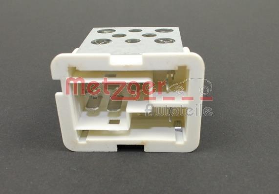 Купить 0917048 METZGER - Резистор вентилятора печки (постоянный)