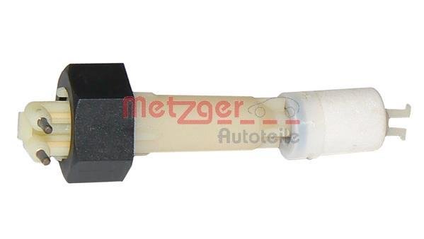 Купить 0901028 METZGER Датчик уровня охлаждающей жидкости BMW E34 (2.0, 2.5)