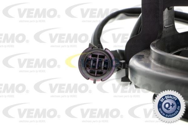 Вентилятор охолодження V15-01-1835-1 VEMO фото 2