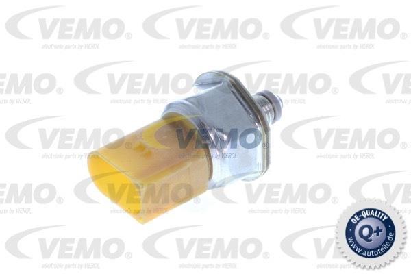 Купить V10-72-1291 VEMO Датчик давления топлива Ауди А4 Б8 (3.0 TFSI quattro, S4 quattro)