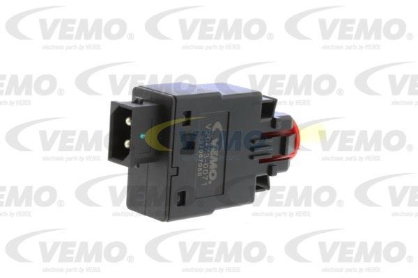 Купити V20-73-0071 VEMO Датчик стоп сигналу БМВ Е32 (3.0, 3.4, 5.0)
