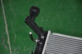 Радіатор охолодження двигуна PXNDA-130 Parts-Mall фото 4