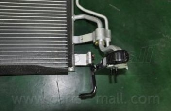 Радиатор кондиционера PXNCA-117 Parts-Mall фото 4
