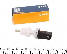 Купить 24665 FAE - Выключатель, привод сцепления (Tempomat)
