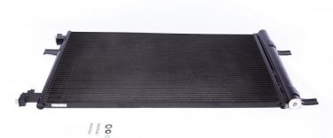 Купити AC 637 000S MAHLE Радіатор кондиціонера Orlando (1.8, 2.0 D)