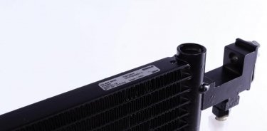 Радиатор кондиционера AC 637 000S MAHLE фото 5