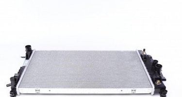 Купить CR 1173 000S MAHLE Радиатор охлаждения двигателя Виано W639 (2.1, 3.0, 3.2, 3.5, 3.7)