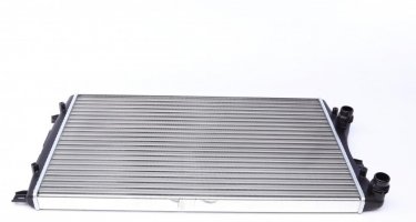 Купить CR 761 000S MAHLE Радиатор охлаждения двигателя Суперб (1.4 TSI, 1.8 TSI, 1.9 TDI)