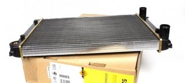 Купить 529505 NRF Радиатор охлаждения двигателя Сирокко (1.6, 1.8)