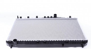 Купить 53384 NRF Радиатор охлаждения двигателя Tacuma (1.6, 2.0)