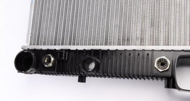 Радиатор охлаждения двигателя 53839 NRF фото 3