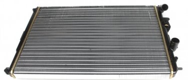 Купить 58198 NRF Радиатор охлаждения двигателя Меган 1 (1.4, 1.6, 1.8, 1.9, 2.0)