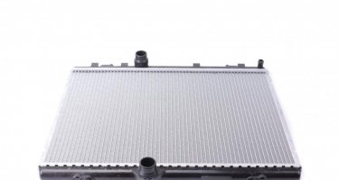 Купить 59320 NRF Радиатор охлаждения двигателя Пежо 3008 (1.2, 1.6 BlueHDi 120, 1.6 HDi 115)