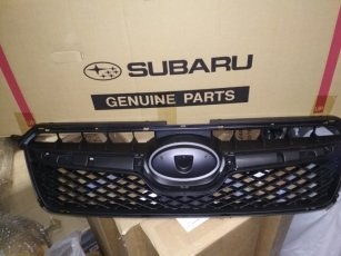 Панель Решетка радиатора 91122FJ020 Subaru фото 1