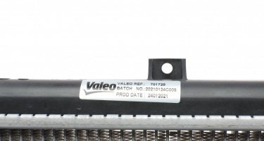 Радиатор охлаждения двигателя 701728 Valeo фото 3