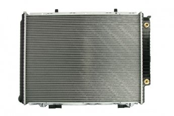 Купить D7M037TT THERMOTEC Радиатор охлаждения двигателя Мерседес 210 (3.0, 4.2, 4.3, 5.0)