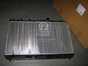 Радиатор охлаждения CHEVROLET LACETTI 04- (МТ) TP.15.61.633 TEMPEST фото 2